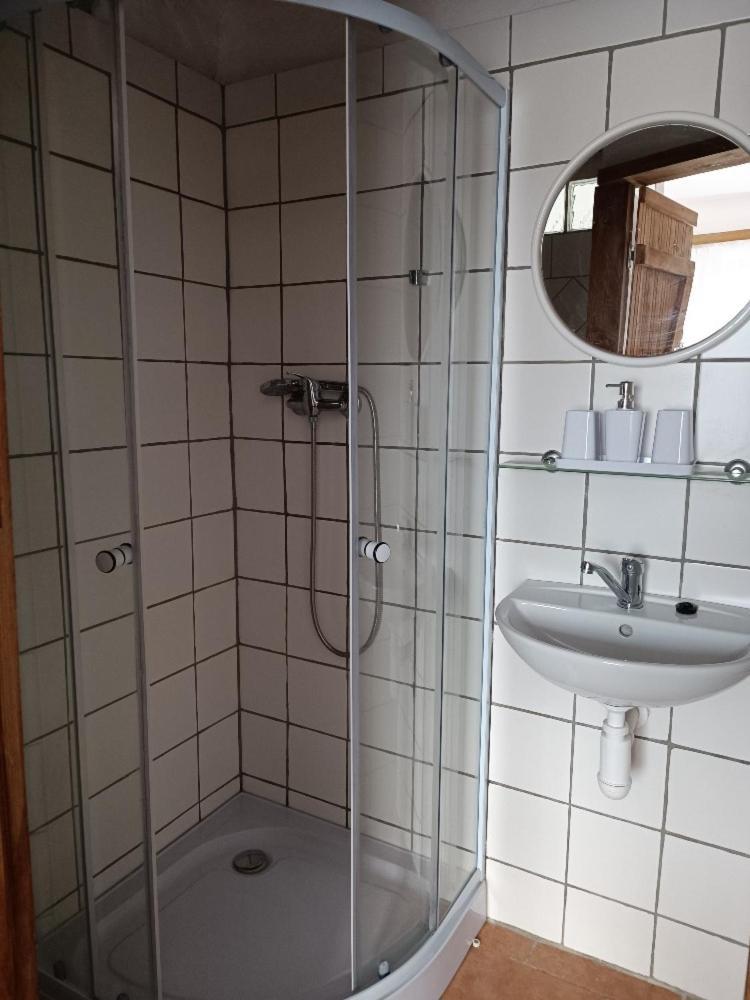 Ubytovani Pod Jilmem Zar Cameră foto
