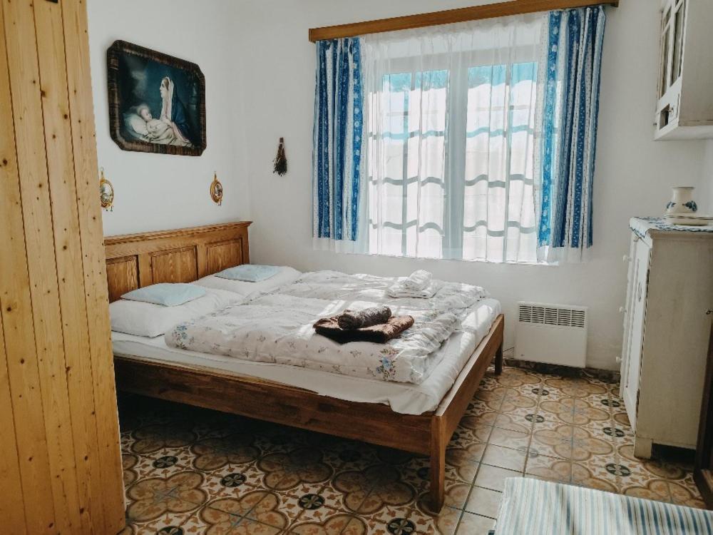 Ubytovani Pod Jilmem Zar Cameră foto
